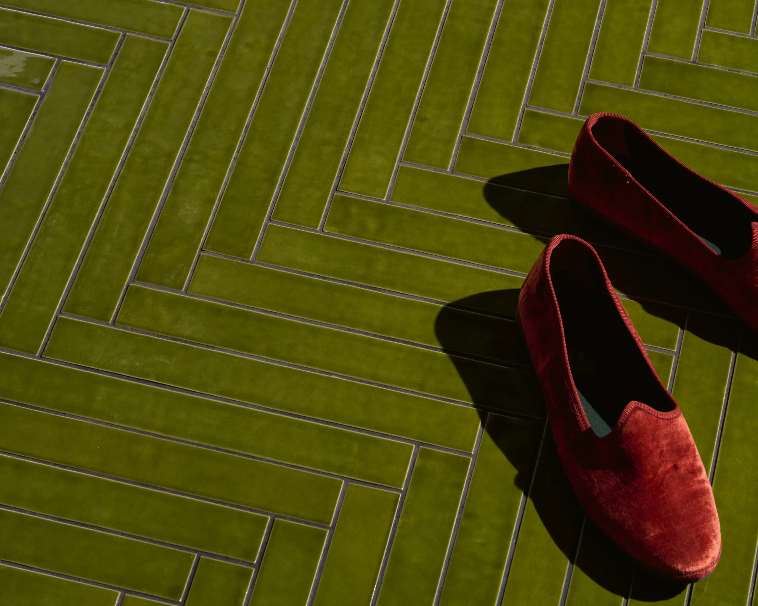 Accent Tiles - Milano 70 Olive Plain